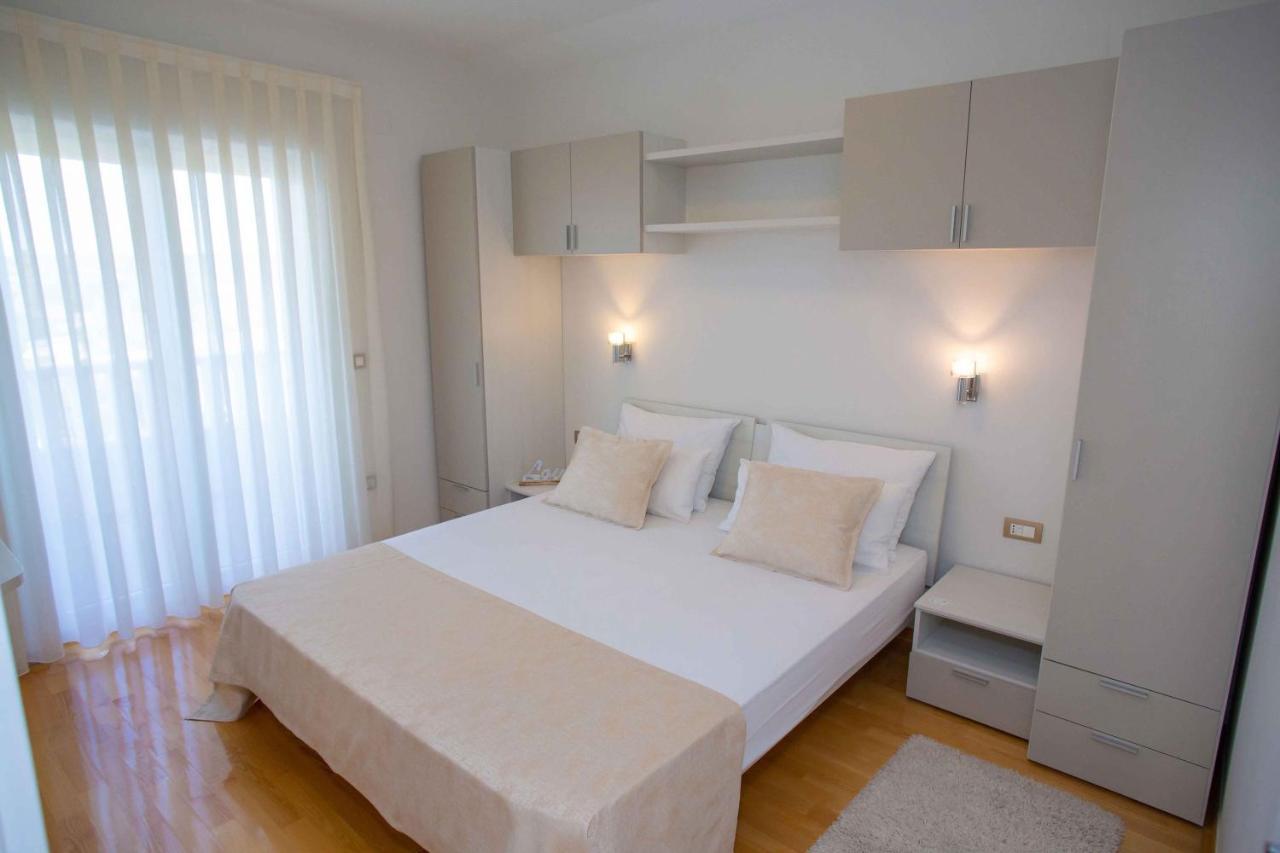 Kings View Sarkic Apartment Novalja Ngoại thất bức ảnh