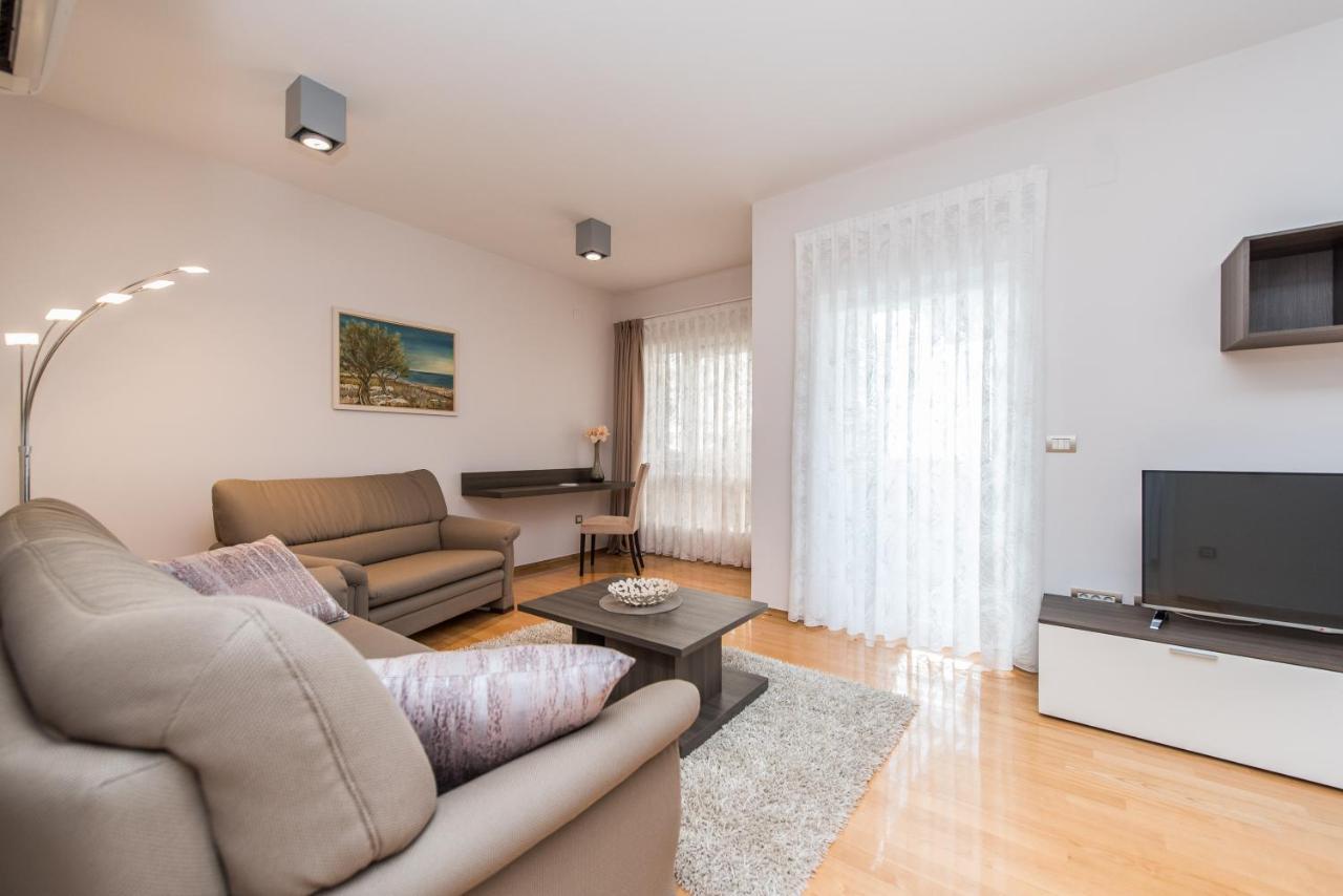 Kings View Sarkic Apartment Novalja Ngoại thất bức ảnh